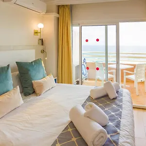 New In Stella Maris With Stunning Sea Views Appartement